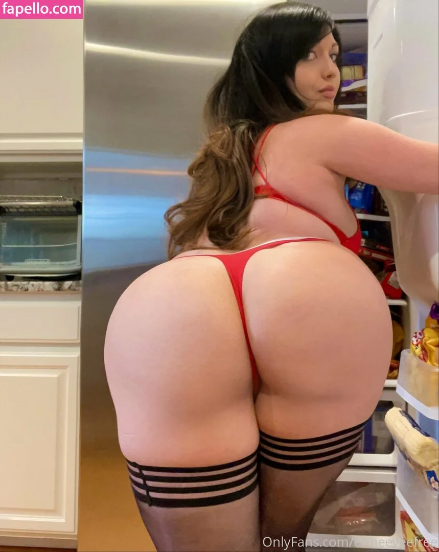 erineeveefree / foxiebabez Onlyfans Photo Gallery 
