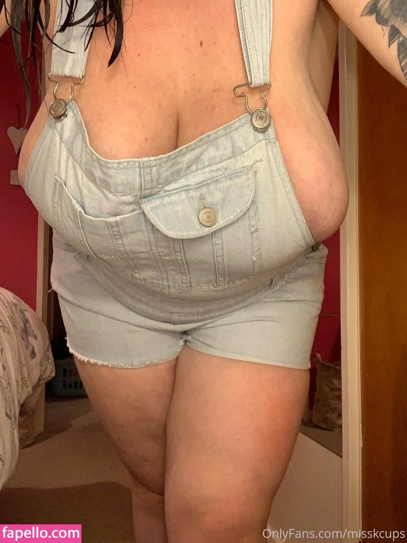 misskcups / misskofficial Onlyfans Photo Gallery 