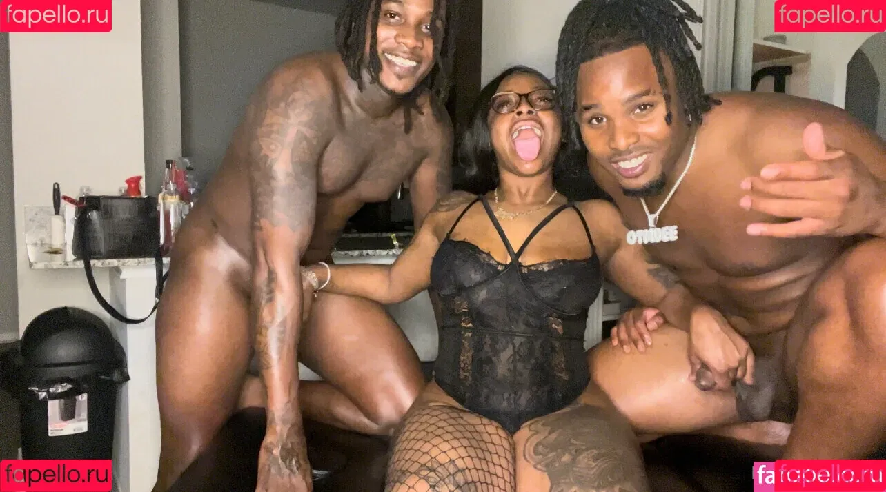 original-fluffy / realfluffy2 Onlyfans Photo Gallery 