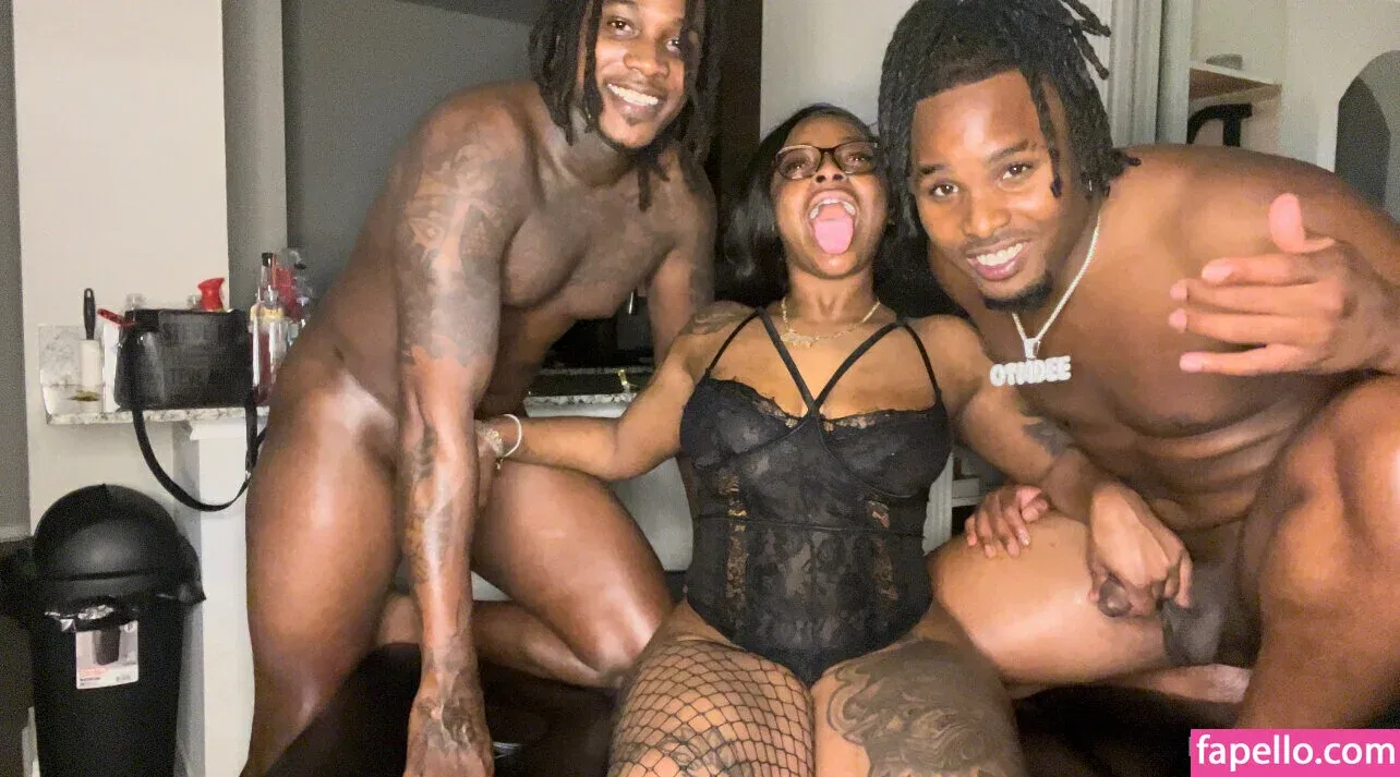 original-fluffy / realfluffy2 Onlyfans Photo Gallery 