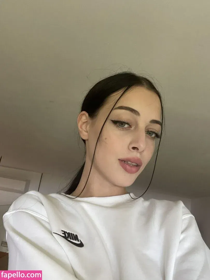 caitecaitecaite / katie_shake / your_katie Onlyfans Photo Gallery 