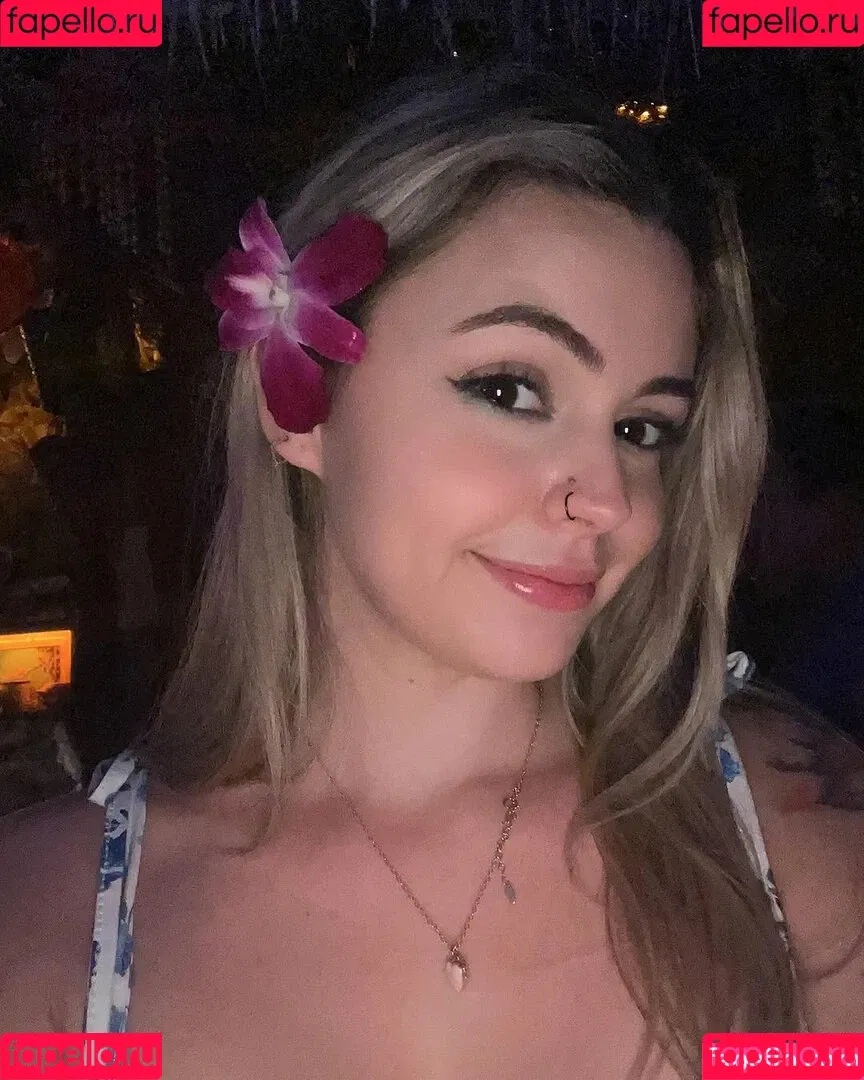 XOXO-Mercyy / https: / missmercyy / missmercyy_ Onlyfans Photo Gallery 