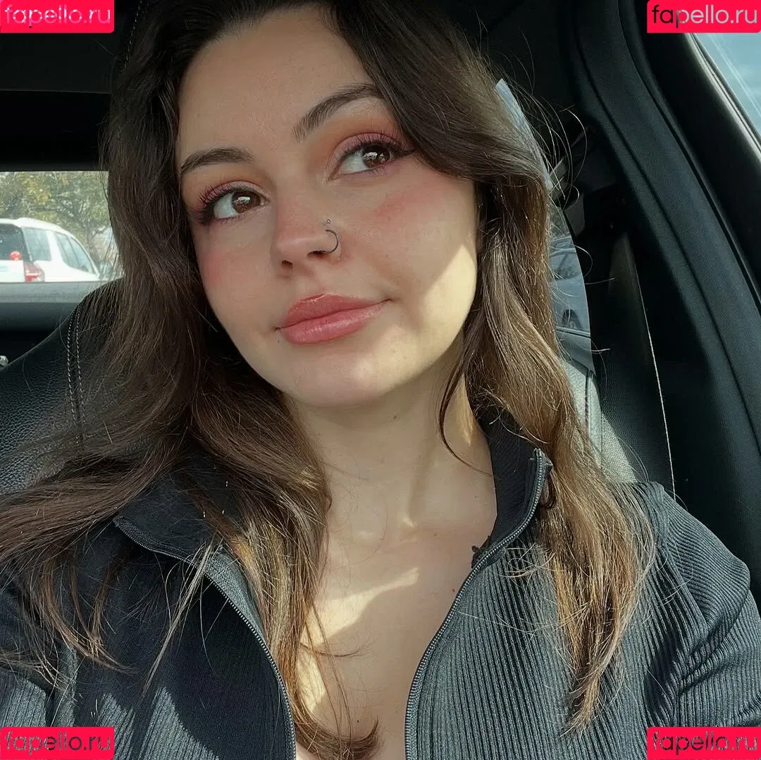 XOXO-Mercyy / https: / missmercyy / missmercyy_ Onlyfans Photo Gallery 