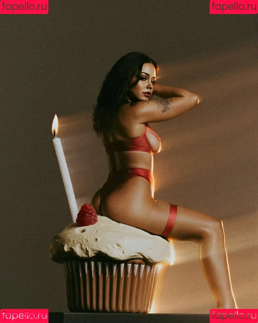 XOXO-Mercyy / https: / missmercyy / missmercyy_ Onlyfans Photo Gallery 