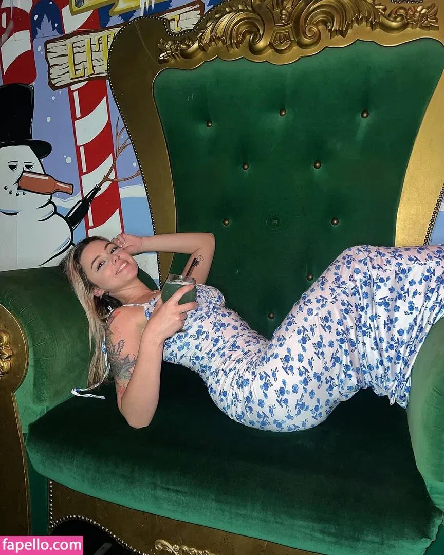 XOXO-Mercyy / https: / missmercyy / missmercyy_ Onlyfans Photo Gallery 