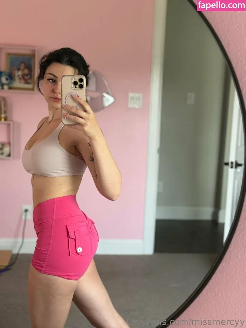 XOXO-Mercyy / https: / missmercyy / missmercyy_ Onlyfans Photo Gallery 