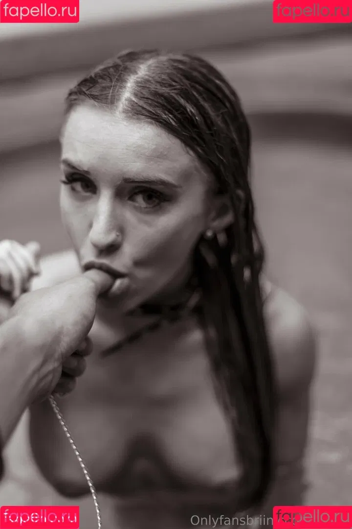 Briinic / Https: Onlyfans Photo Gallery 