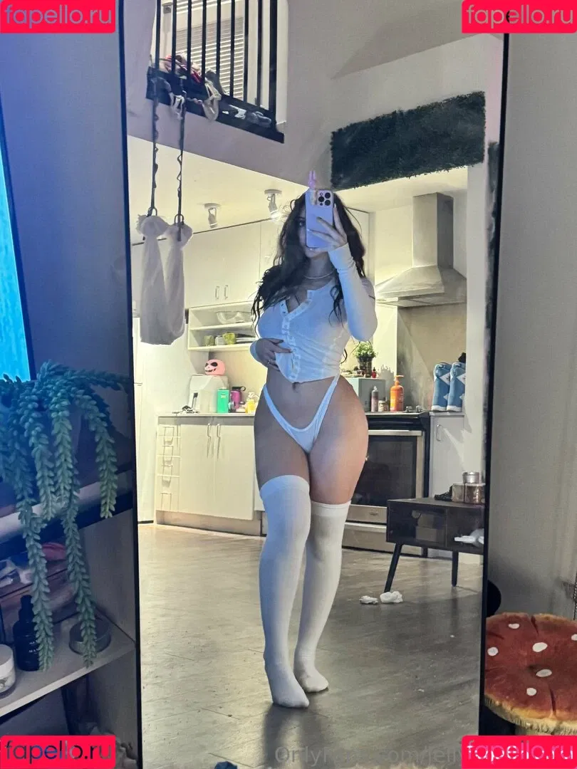 Jellybellylillian / Lilliansecret0 / Lylah Ives / MissAbbyCandy / Spicyxhannah / jellybelillian Onlyfans Photo Gallery 