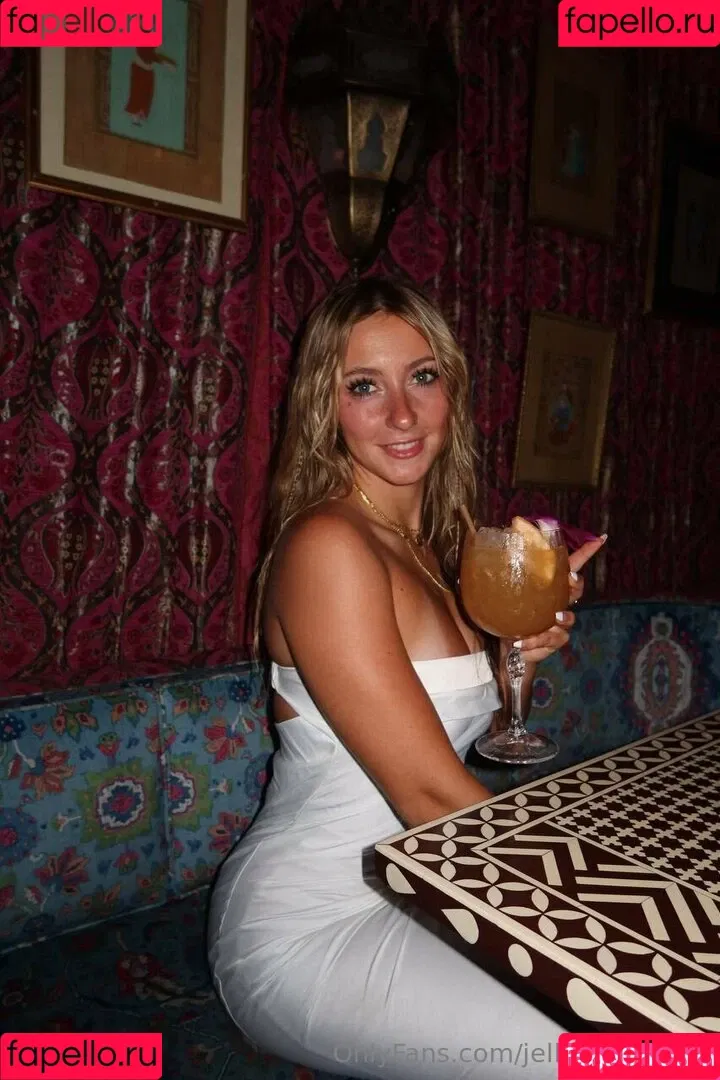 Jellybellylillian / Lilliansecret0 / Lylah Ives / MissAbbyCandy / Spicyxhannah / jellybelillian Onlyfans Photo Gallery 