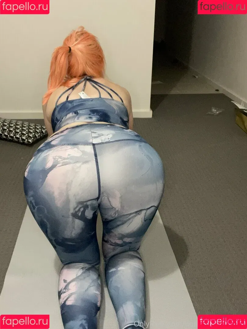 home-alone-mum / momathomealone Onlyfans Photo Gallery 