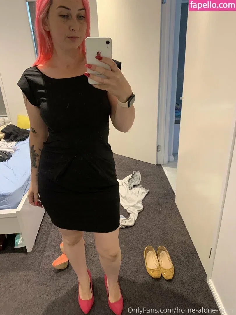home-alone-mum / momathomealone Onlyfans Photo Gallery 