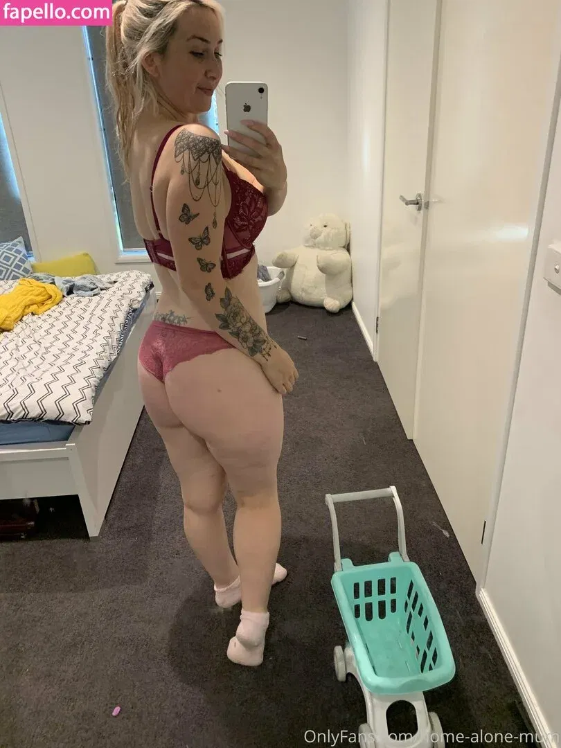 home-alone-mum / momathomealone Onlyfans Photo Gallery 