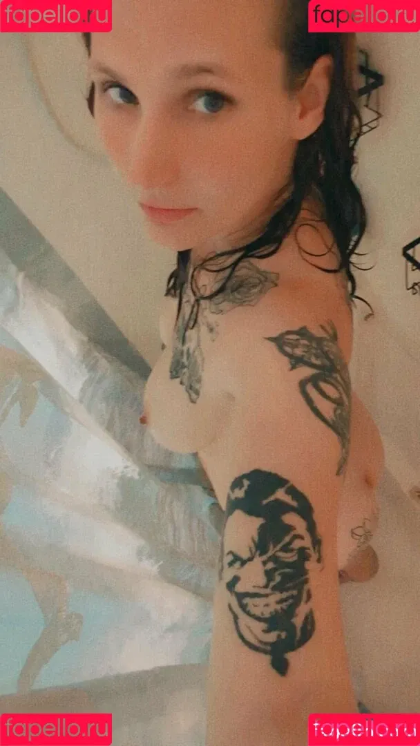 sexxxystoner916 / stonerchick916 Onlyfans Photo Gallery 