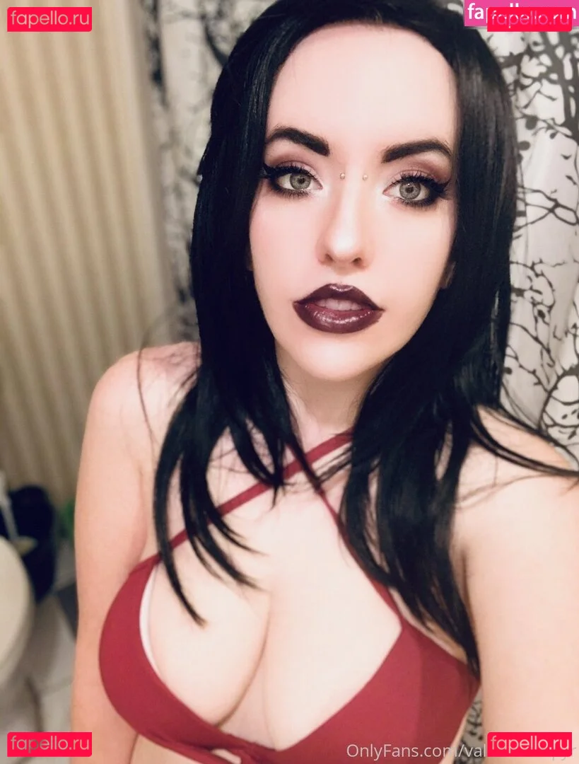 Valerie Vampyr / little__vampire / valerievampyr Onlyfans Photo Gallery 