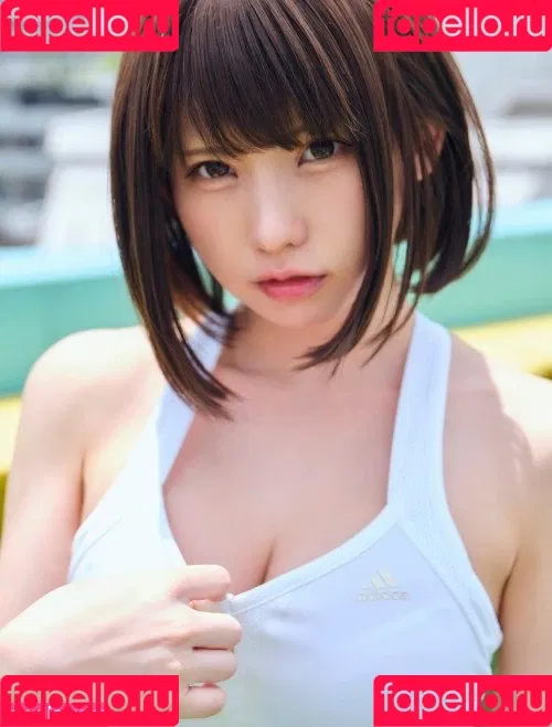 Enako / enako_cos / enakorin / えなこ Onlyfans Photo Gallery 