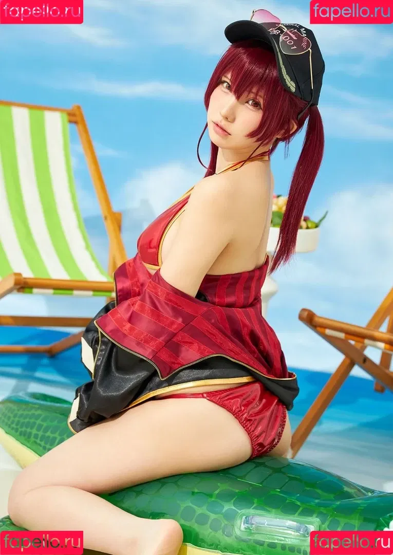 Enako / enako_cos / enakorin / えなこ Onlyfans Photo Gallery 