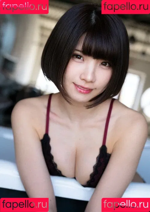 Enako / enako_cos / enakorin / えなこ Onlyfans Photo Gallery 