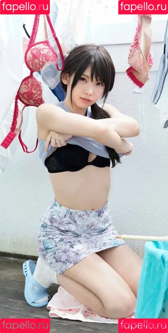 Enako / enako_cos / enakorin / えなこ Onlyfans Photo Gallery 