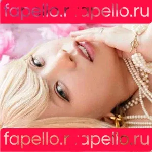 Enako / enako_cos / enakorin / えなこ Onlyfans Photo Gallery 