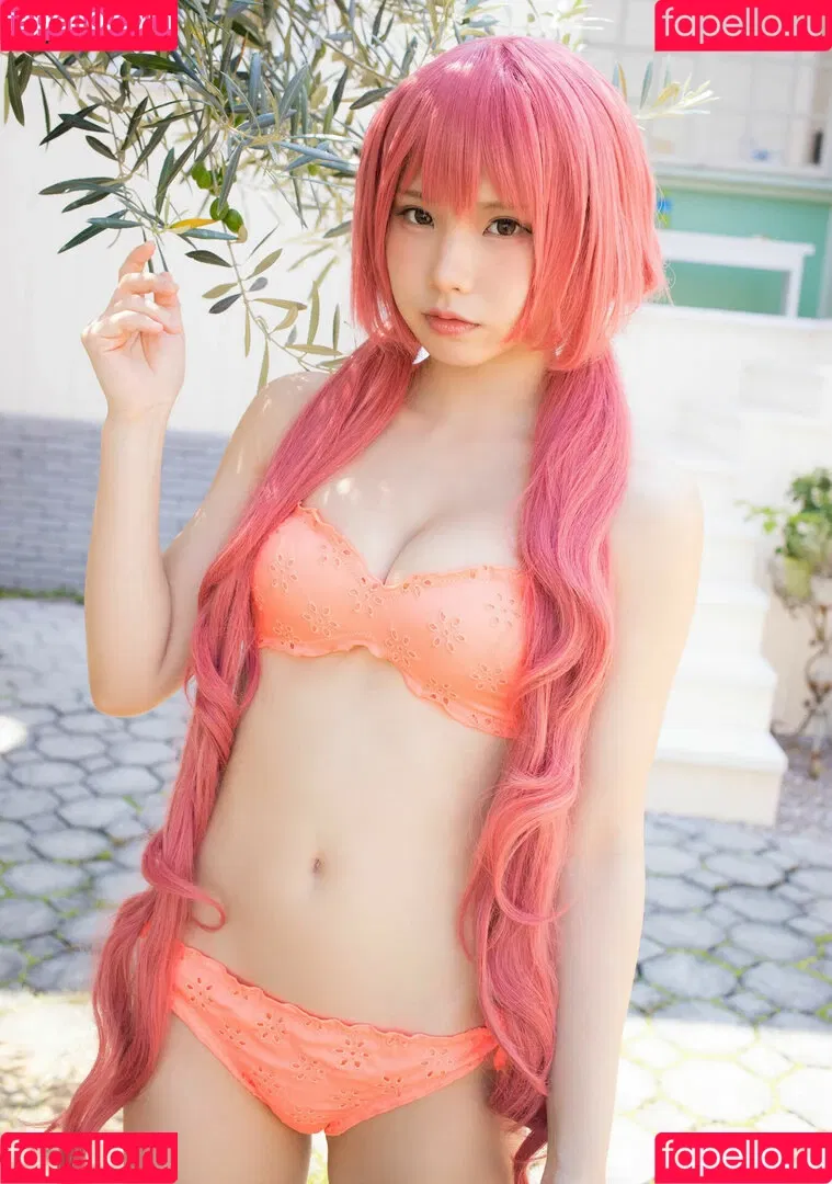 Enako / enako_cos / enakorin / えなこ Onlyfans Photo Gallery 