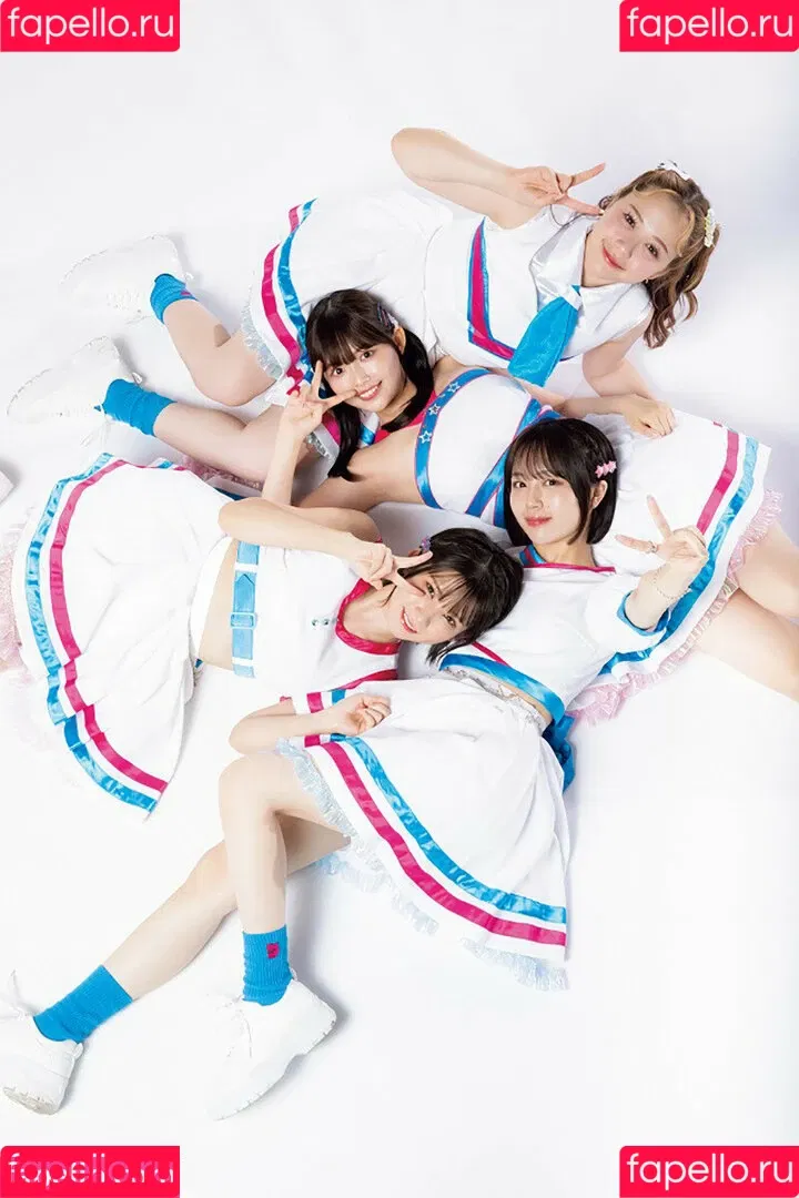 Enako / enako_cos / enakorin / えなこ Onlyfans Photo Gallery 