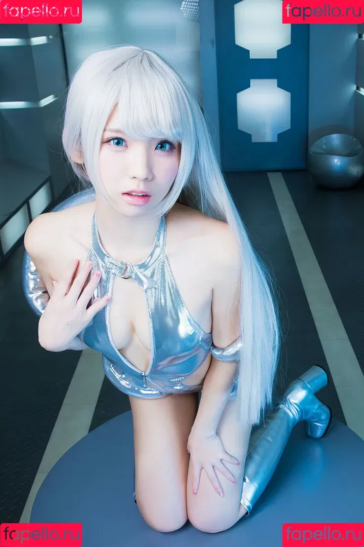 Enako / enako_cos / enakorin / えなこ Onlyfans Photo Gallery 