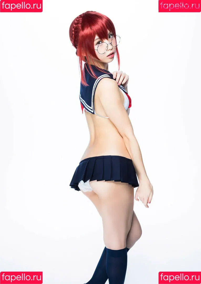 Enako / enako_cos / enakorin / えなこ Onlyfans Photo Gallery 