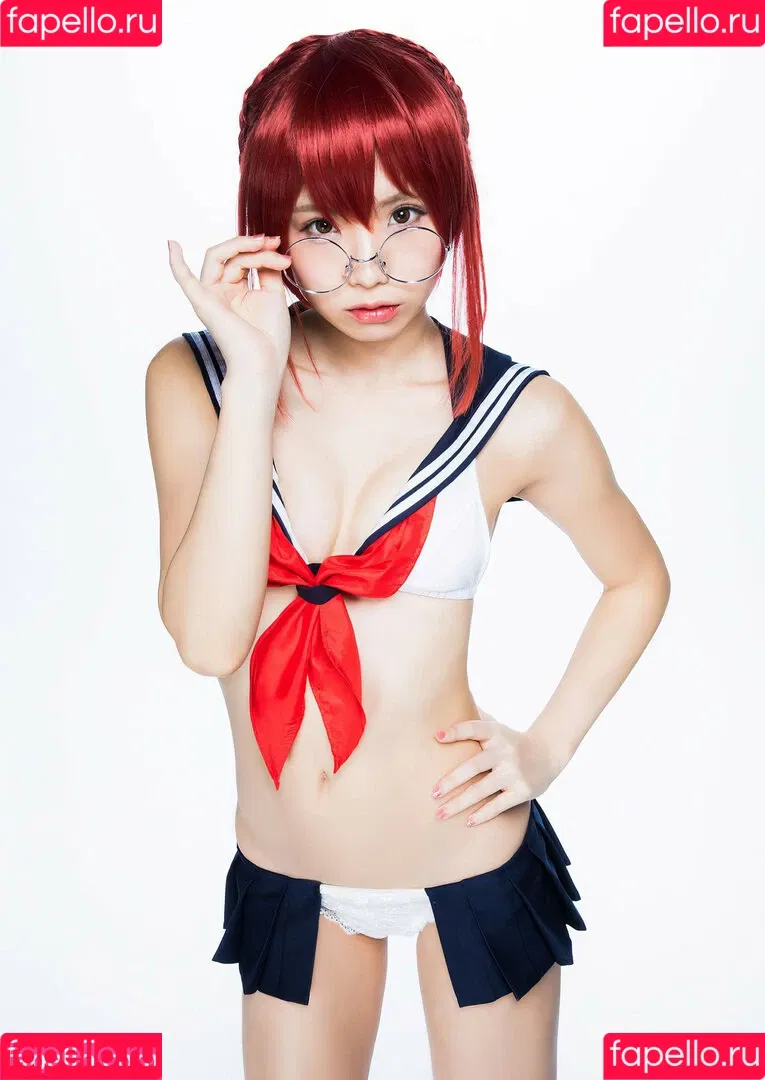 Enako / enako_cos / enakorin / えなこ Onlyfans Photo Gallery 