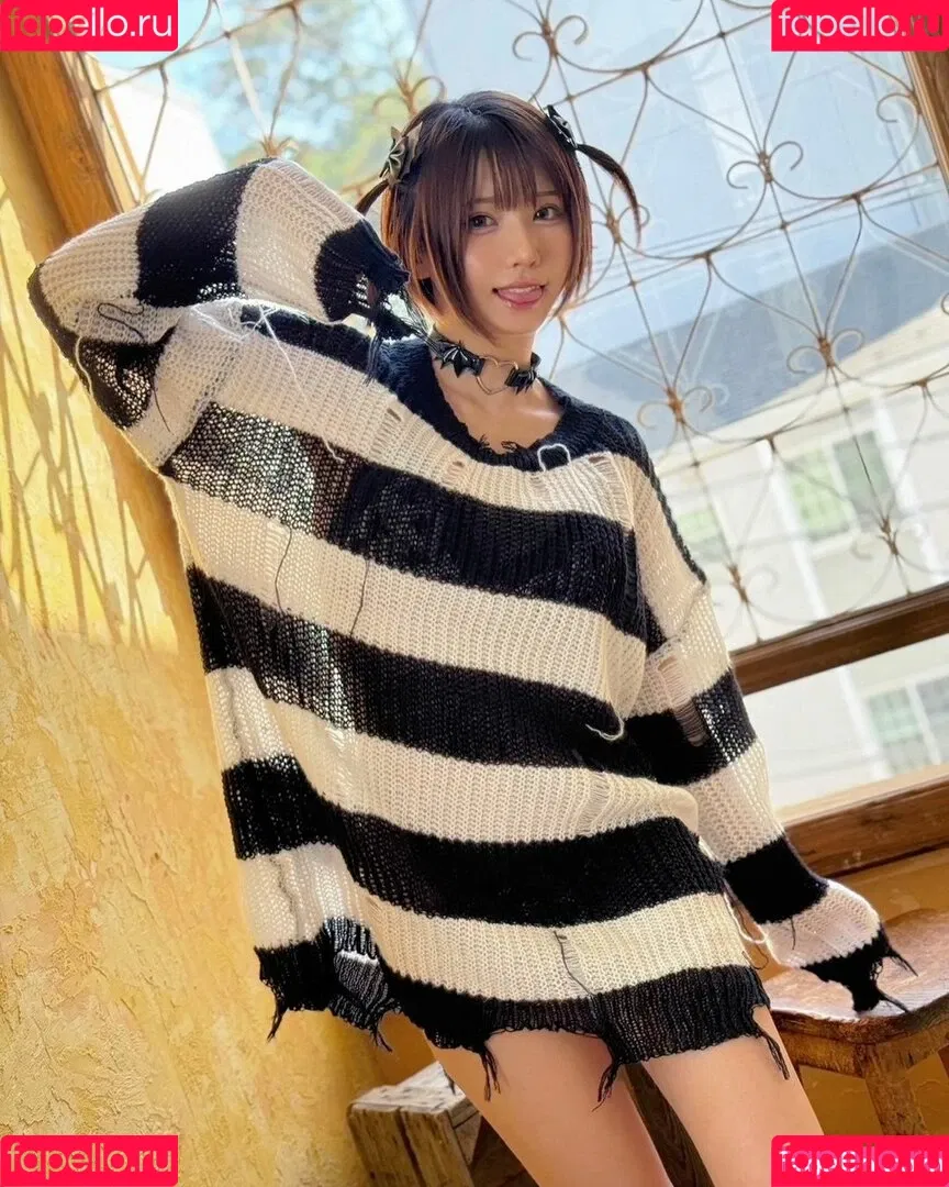 Enako / enako_cos / enakorin / えなこ Onlyfans Photo Gallery 