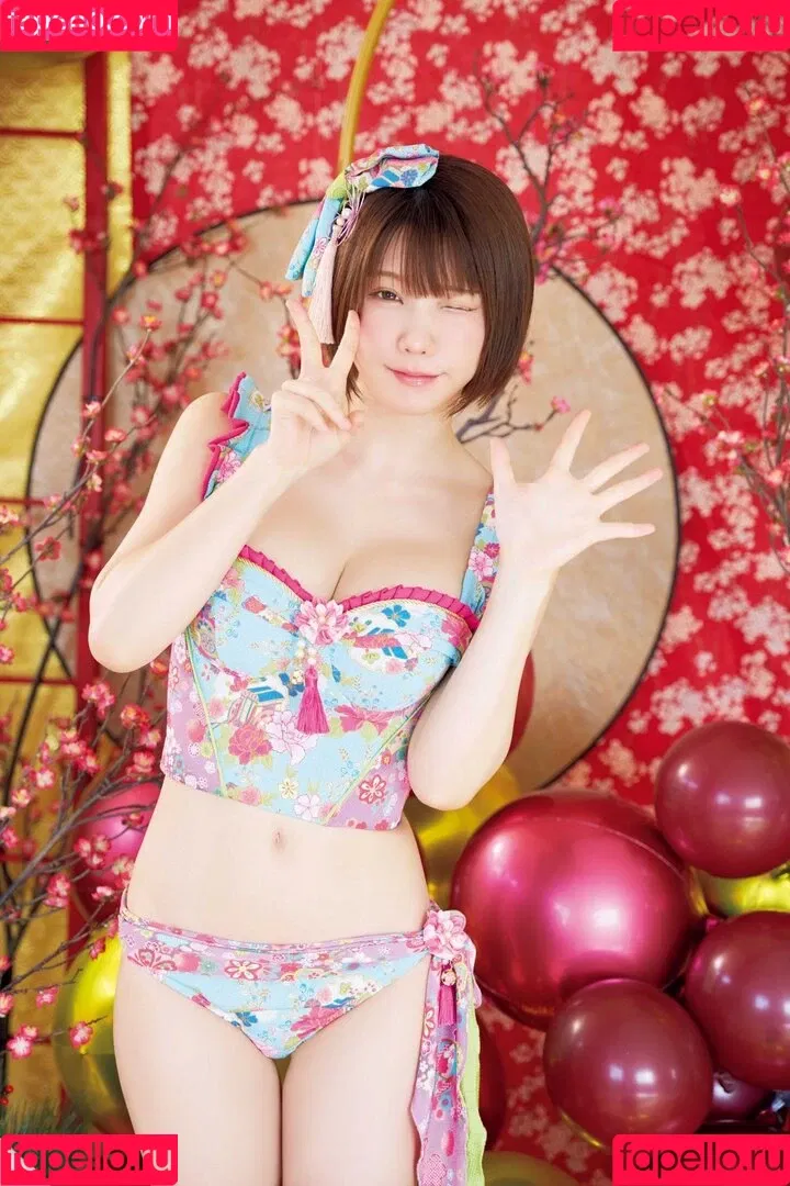 Enako / enako_cos / enakorin / えなこ Onlyfans Photo Gallery 