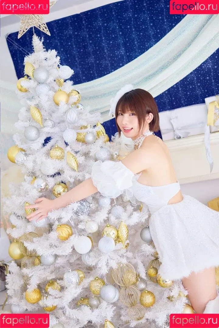 Enako / enako_cos / enakorin / えなこ Onlyfans Photo Gallery 