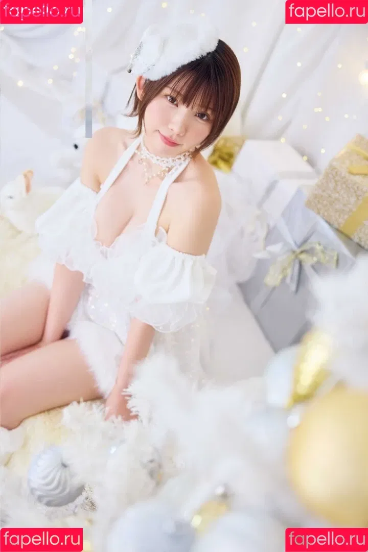 Enako / enako_cos / enakorin / えなこ Onlyfans Photo Gallery 