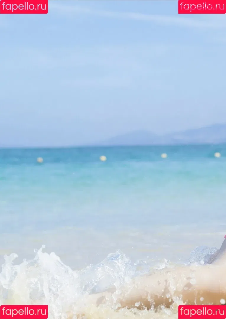 Enako / enako_cos / enakorin / えなこ Onlyfans Photo Gallery 