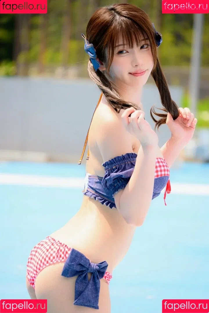 Enako / enako_cos / enakorin / えなこ Onlyfans Photo Gallery 