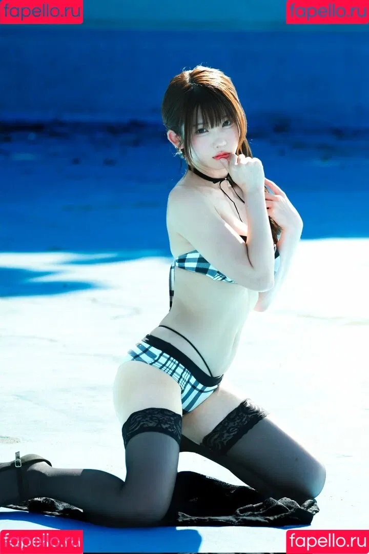 Enako / enako_cos / enakorin / えなこ Onlyfans Photo Gallery 