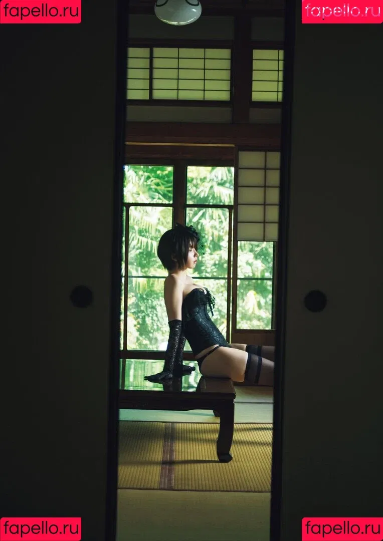 Enako / enako_cos / enakorin / えなこ Onlyfans Photo Gallery 