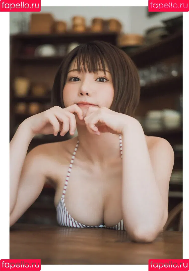 Enako / enako_cos / enakorin / えなこ Onlyfans Photo Gallery 