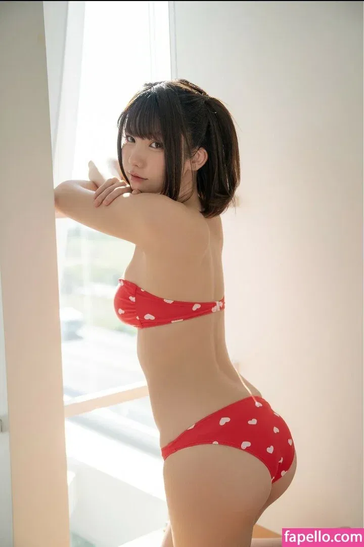 Enako / enako_cos / enakorin / えなこ Onlyfans Photo Gallery 