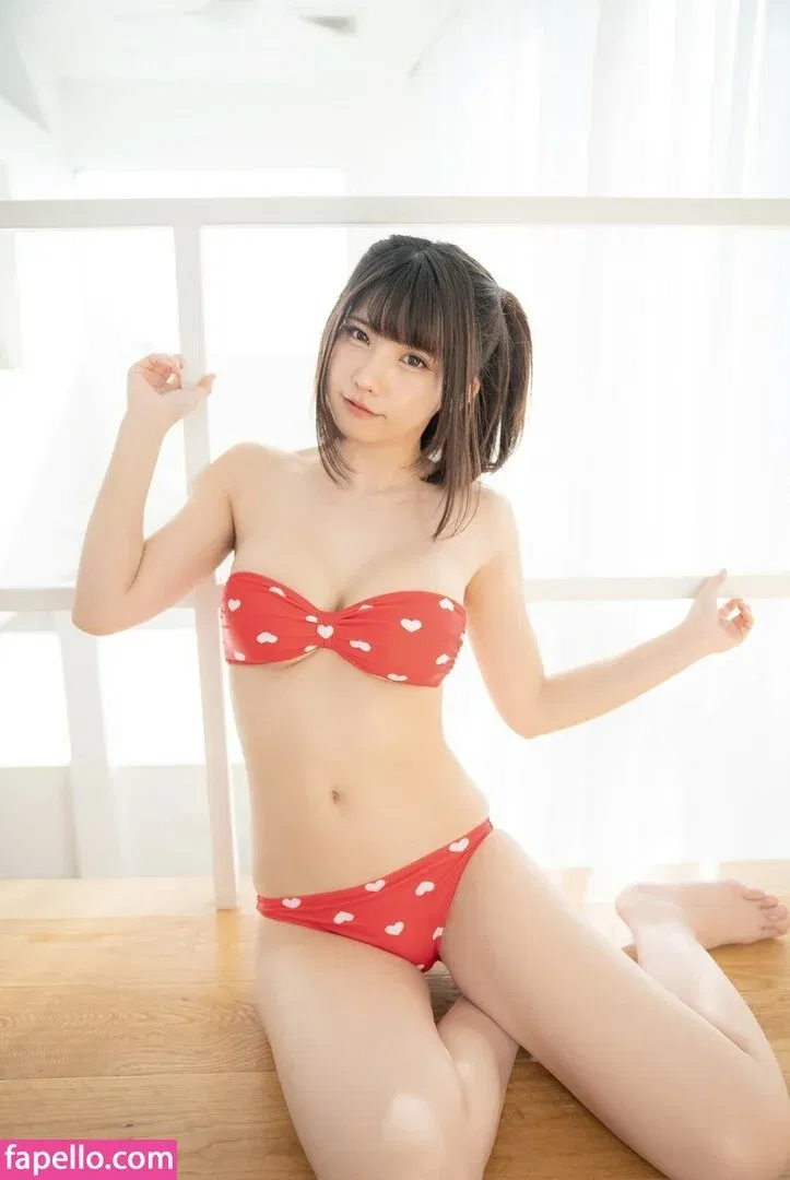 Enako / enako_cos / enakorin / えなこ Onlyfans Photo Gallery 