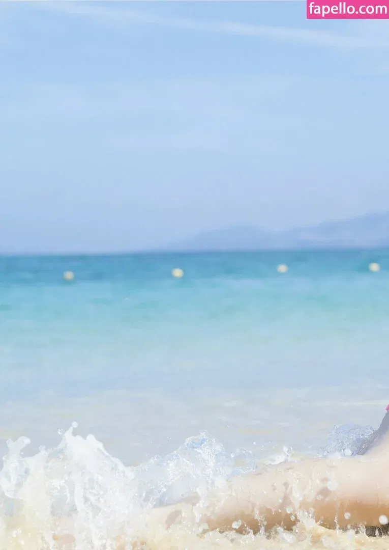 Enako / enako_cos / enakorin / えなこ Onlyfans Photo Gallery 