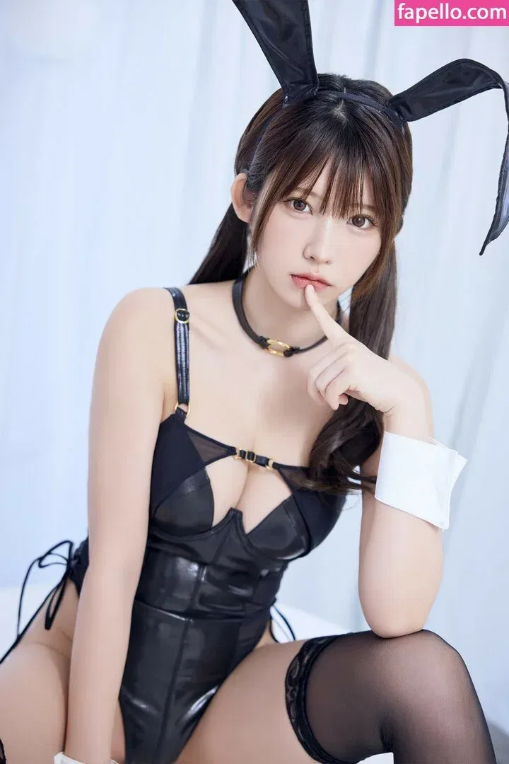 Enako / enako_cos / enakorin / えなこ Onlyfans Photo Gallery 