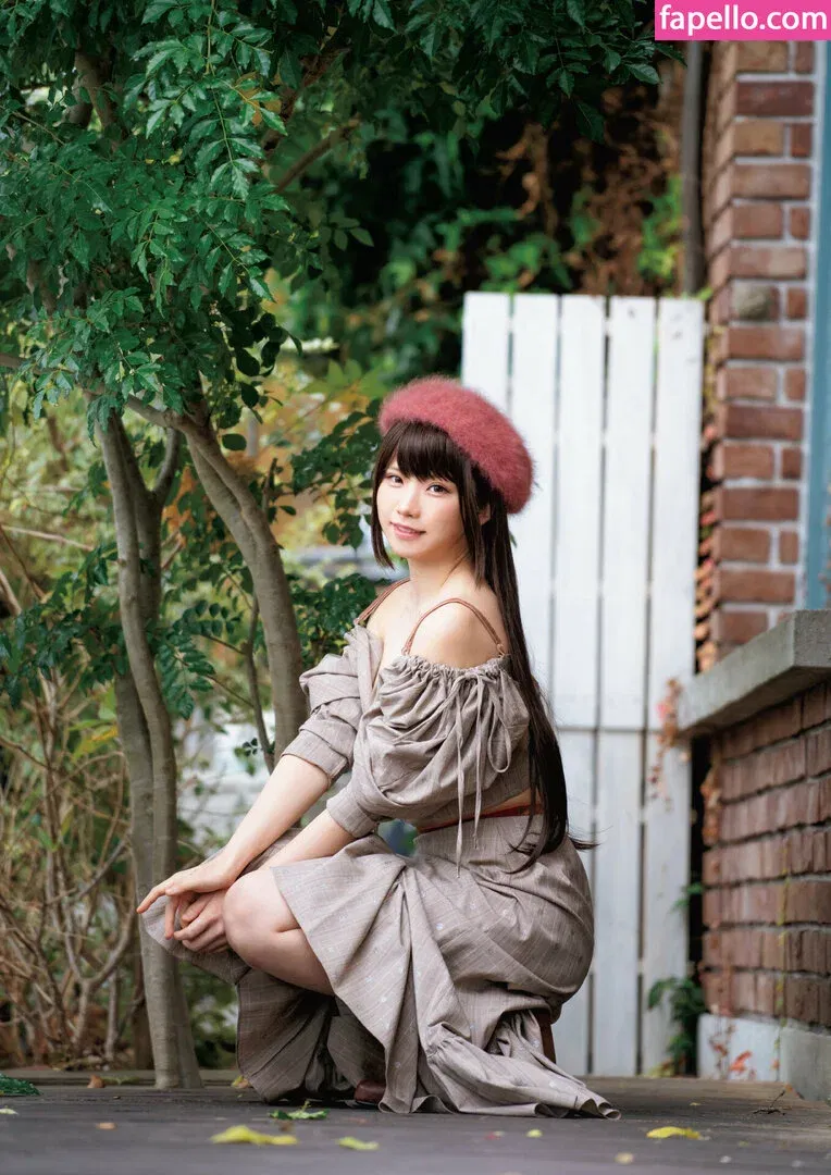 Enako / enako_cos / enakorin / えなこ Onlyfans Photo Gallery 