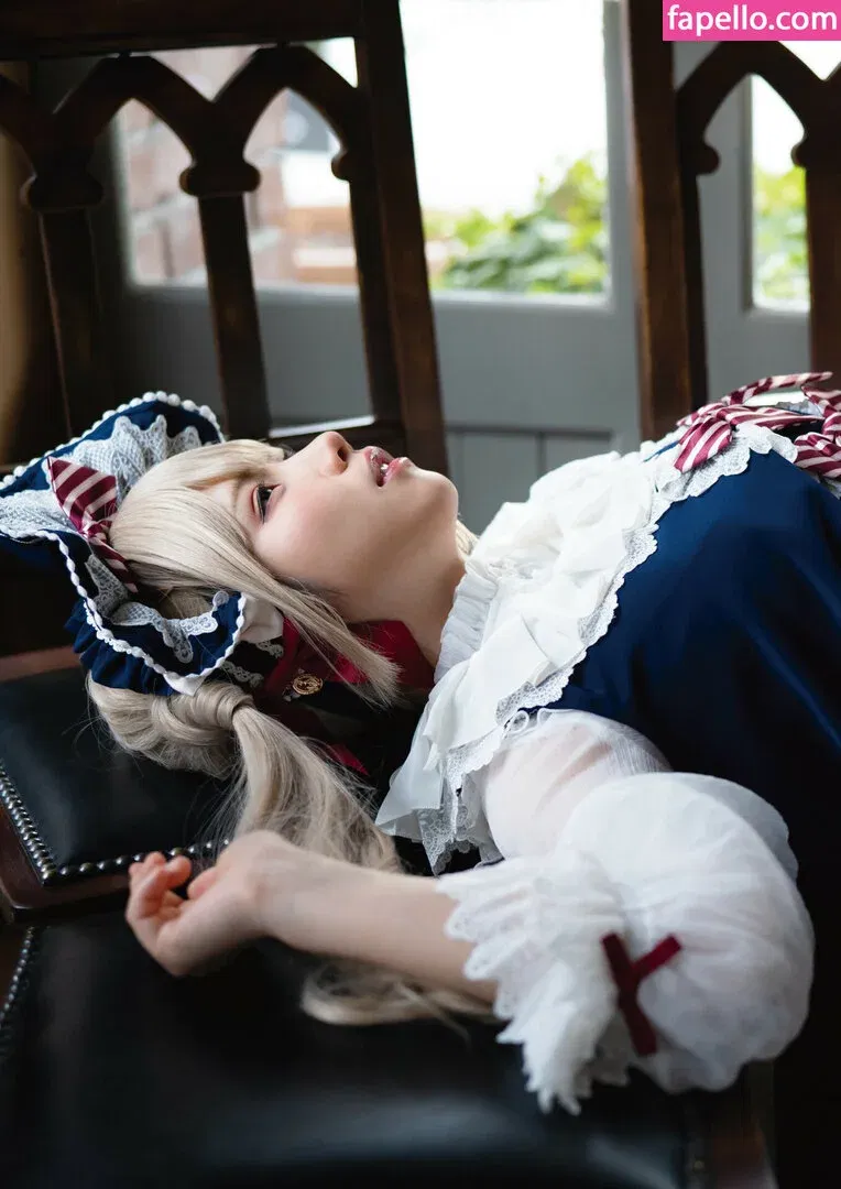 Enako / enako_cos / enakorin / えなこ Onlyfans Photo Gallery 