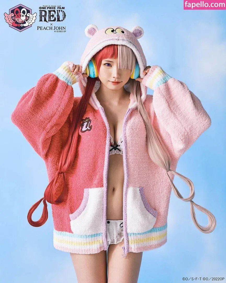 Enako / enako_cos / enakorin / えなこ Onlyfans Photo Gallery 