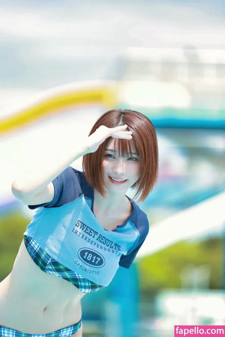 Enako / enako_cos / enakorin / えなこ Onlyfans Photo Gallery 