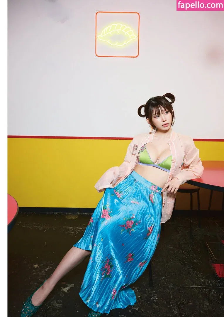 Enako / enako_cos / enakorin / えなこ Onlyfans Photo Gallery 