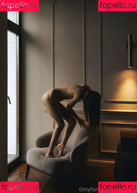 G.Q / hareniks / 𝐍𝐈𝐊𝐊𝐈 Onlyfans Photo Gallery 