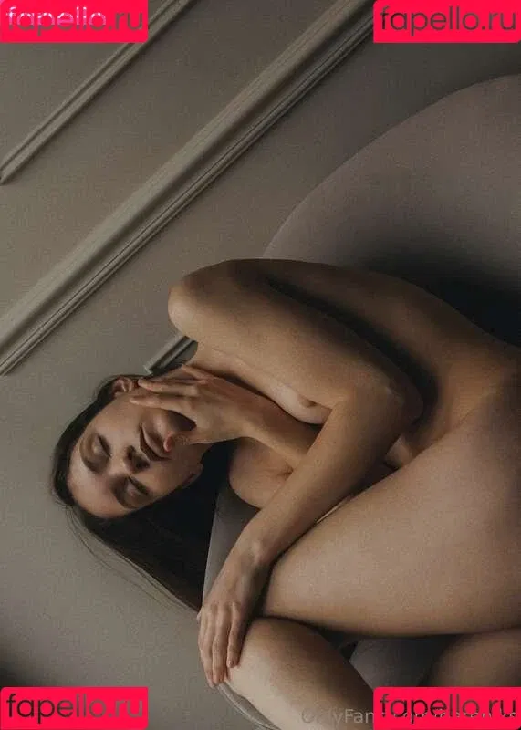 G.Q / hareniks / 𝐍𝐈𝐊𝐊𝐈 Onlyfans Photo Gallery 