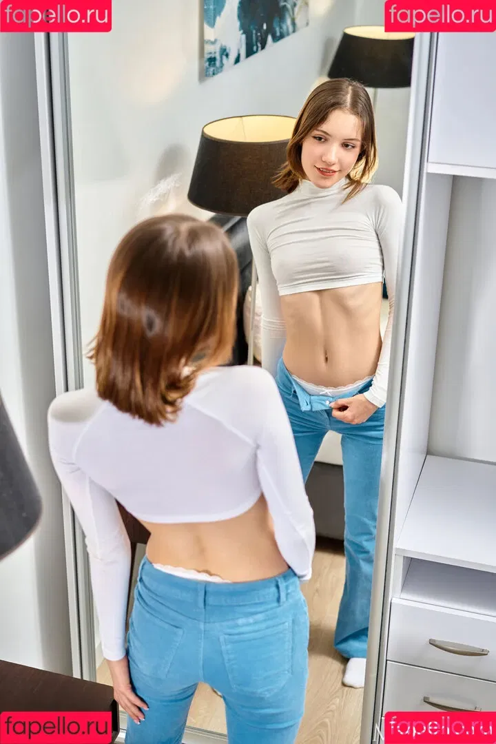 G.Q / hareniks / 𝐍𝐈𝐊𝐊𝐈 Onlyfans Photo Gallery 