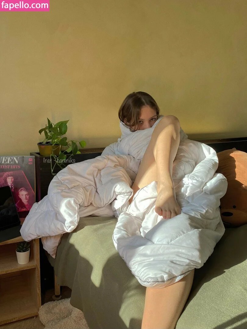 G.Q / hareniks / 𝐍𝐈𝐊𝐊𝐈 Onlyfans Photo Gallery 